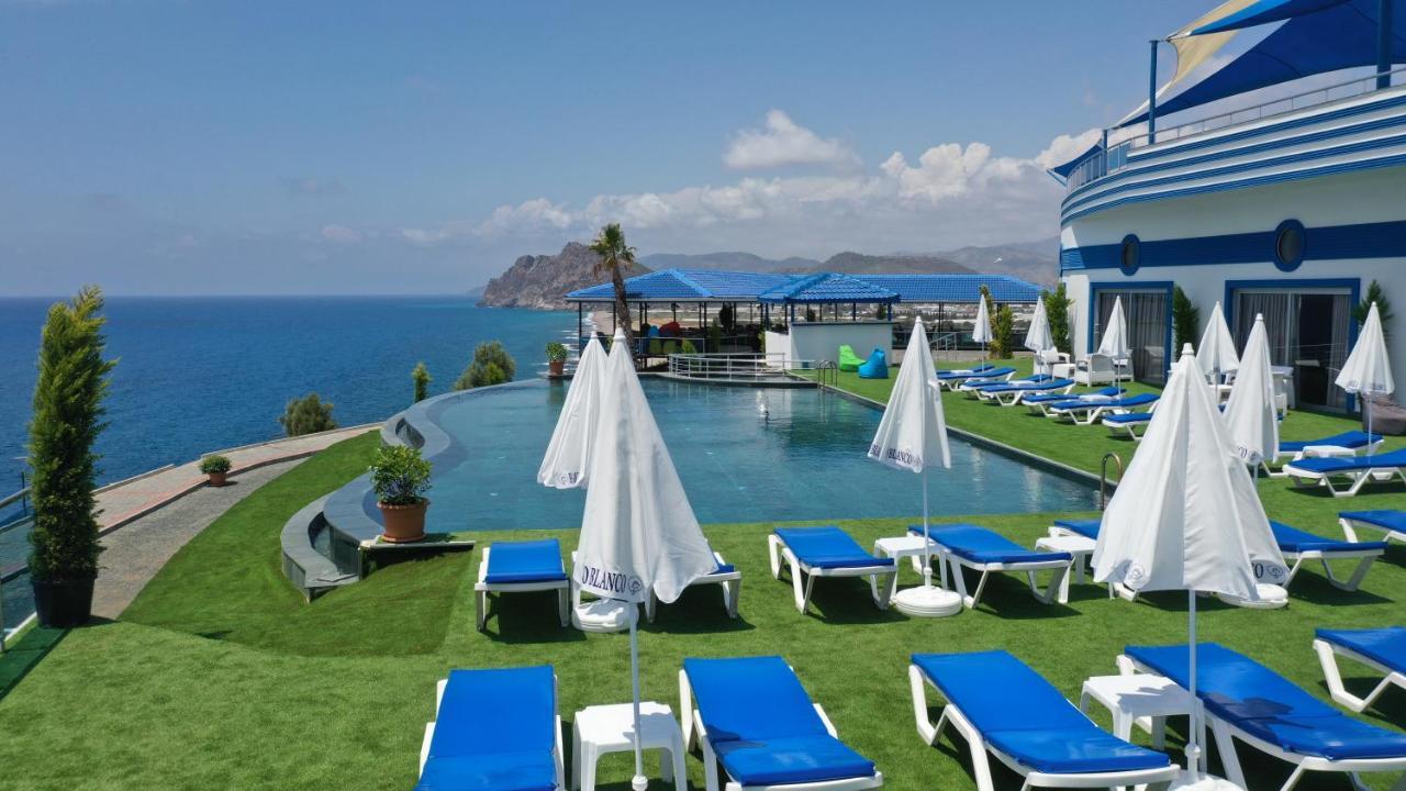Barco Blanco Hotel Gazipasa Exterior photo