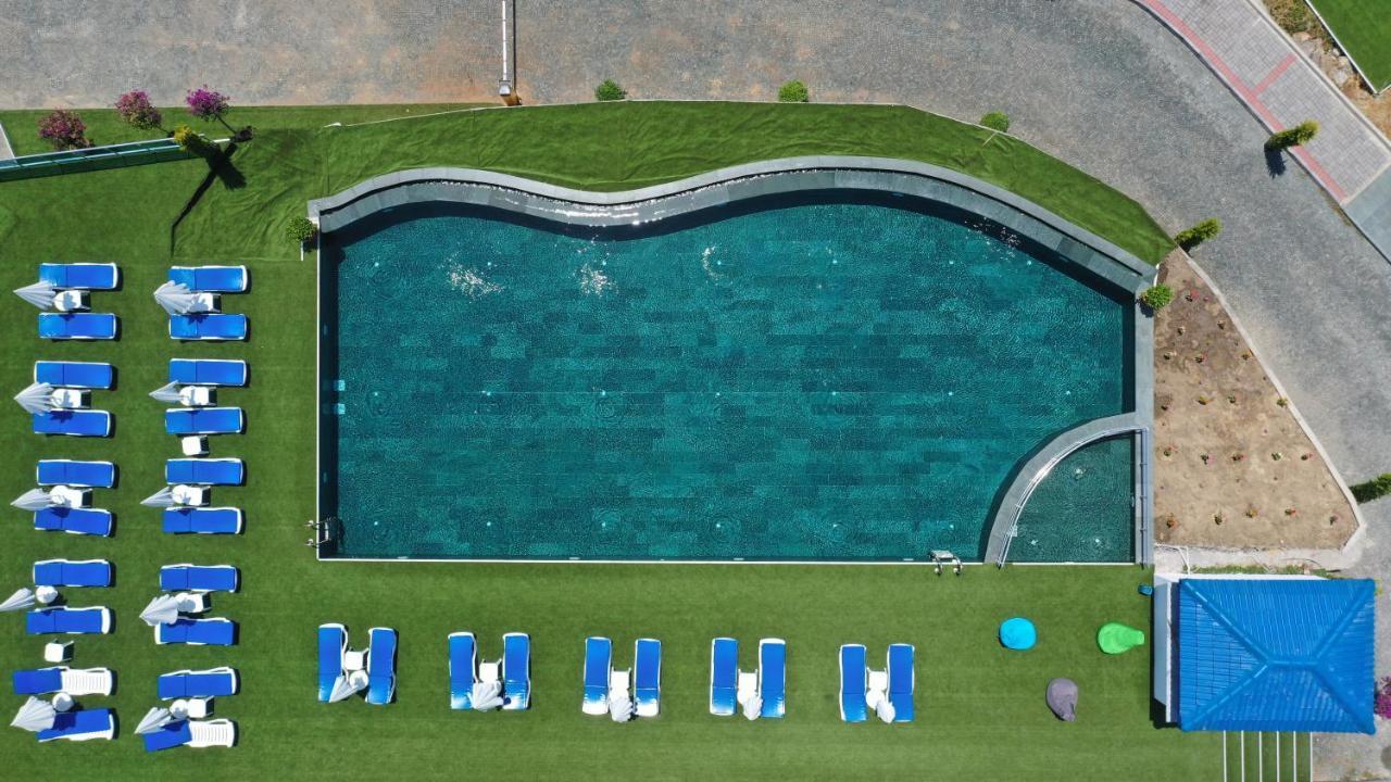 Barco Blanco Hotel Gazipasa Exterior photo